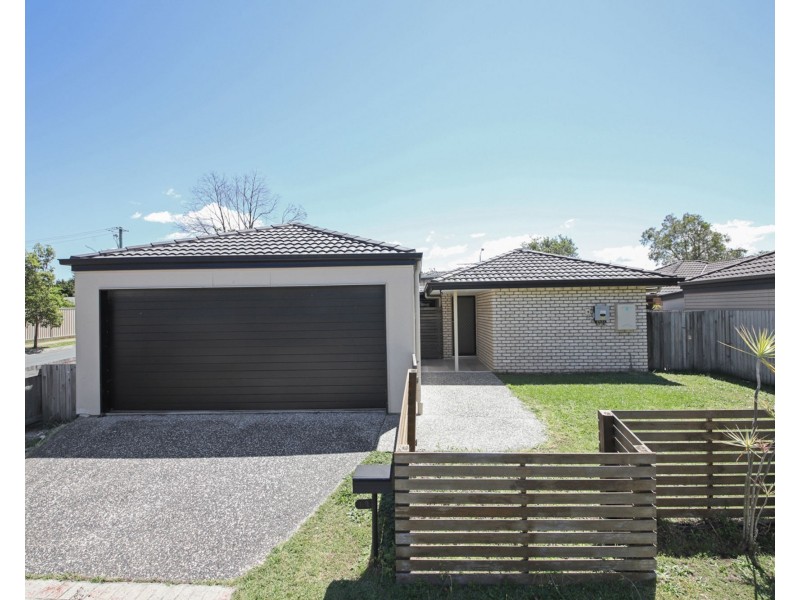 69 Strowe Place, Bracken Ridge QLD 4017