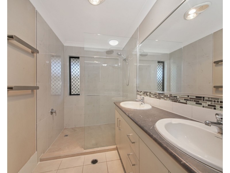 69 Strowe Place, Bracken Ridge QLD 4017