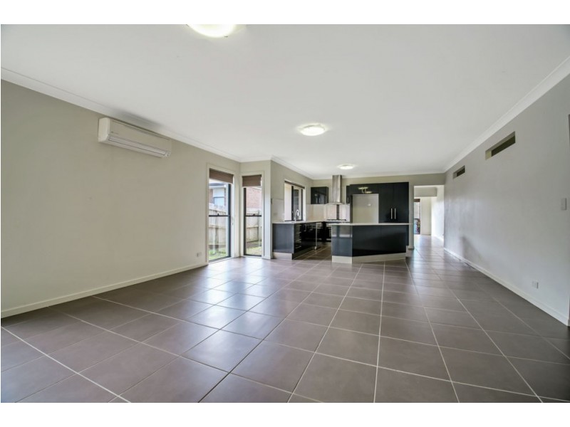 28 MacDonald Place, Carseldine QLD 4034
