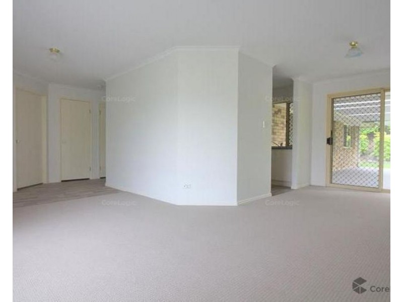 13 Washbrook Crescent, Petrie QLD 4502