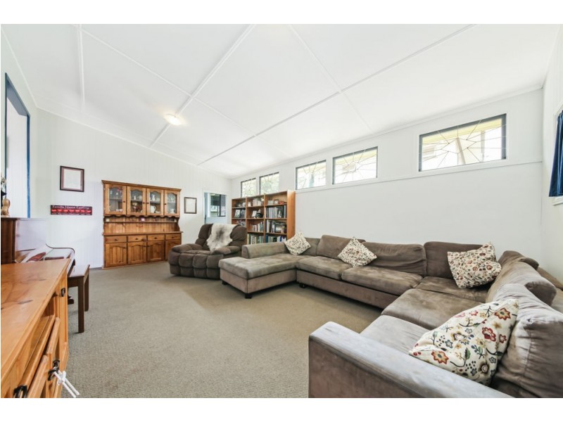 15 Spencer Street, Lawnton QLD 4501