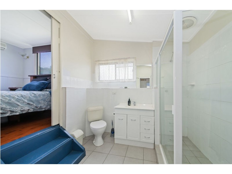 15 Spencer Street, Lawnton QLD 4501