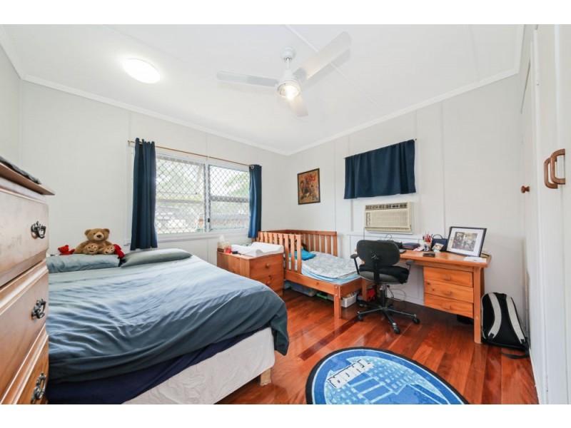 15 Spencer Street, Lawnton QLD 4501