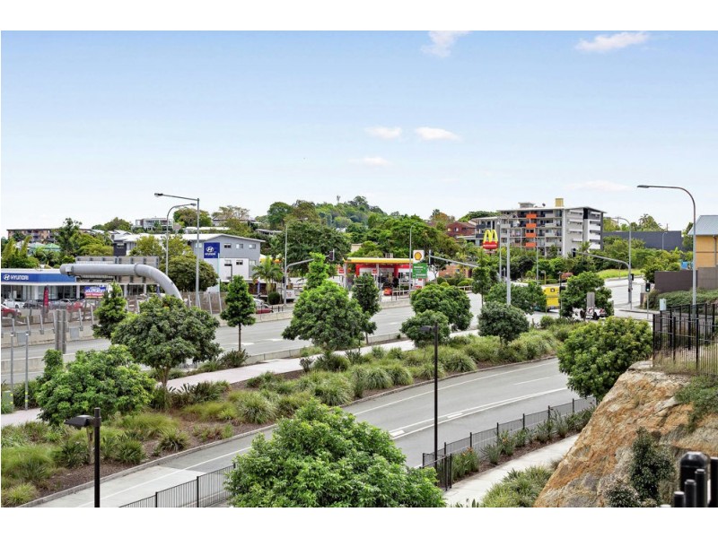 2/40 Rosemount Terrace, Windsor QLD 4030