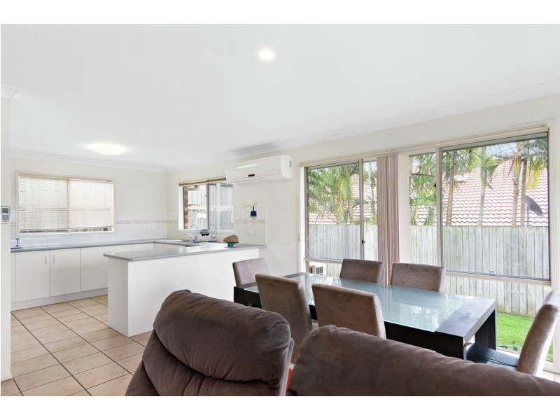 6 Alexandra Close, Aspley QLD 4034