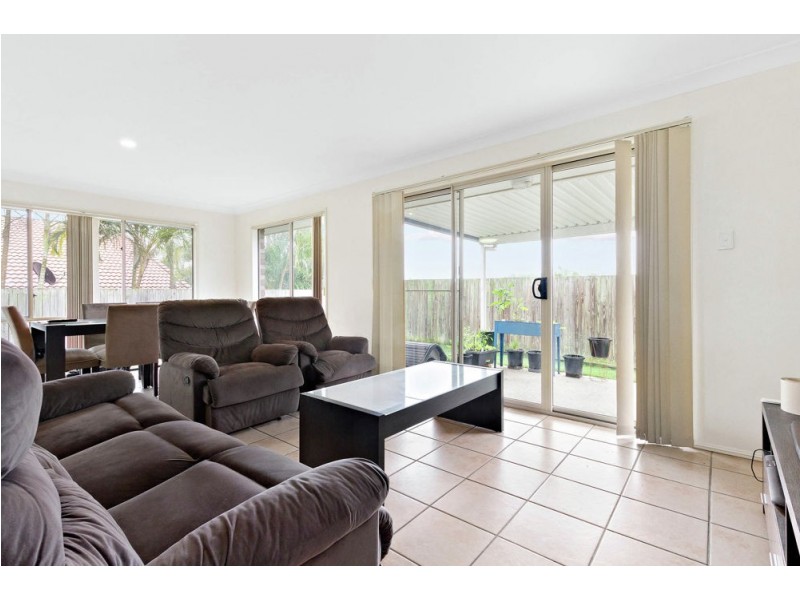 6 Alexandra Close, Aspley QLD 4034