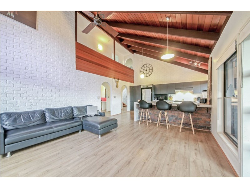 18 McCallum Street, Carseldine QLD 4034