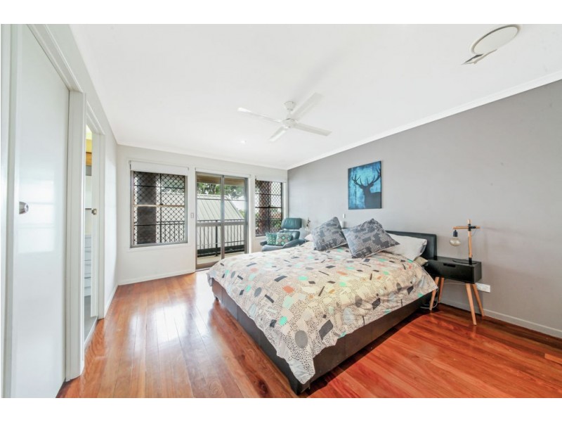 18 McCallum Street, Carseldine QLD 4034