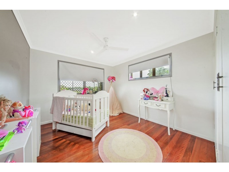 18 McCallum Street, Carseldine QLD 4034