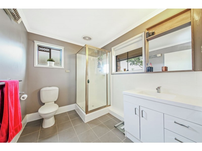 18 McCallum Street, Carseldine QLD 4034