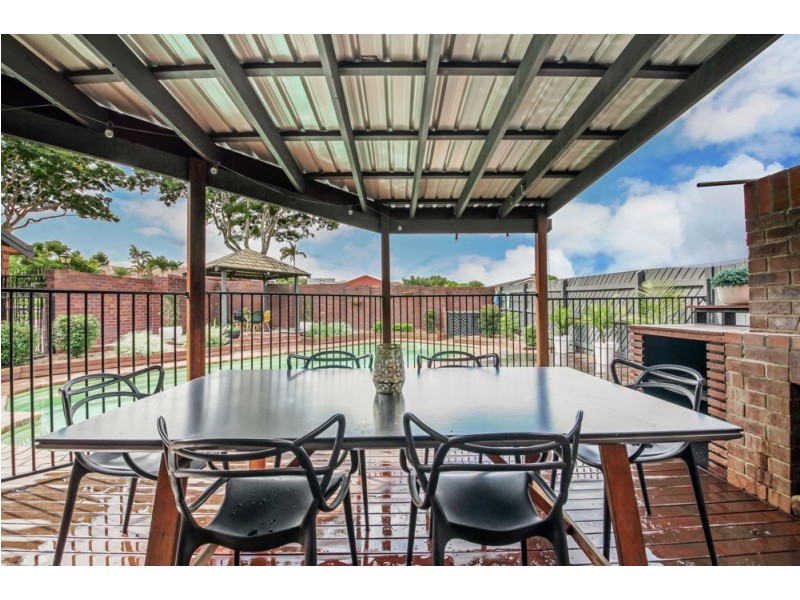 18 McCallum Street, Carseldine QLD 4034