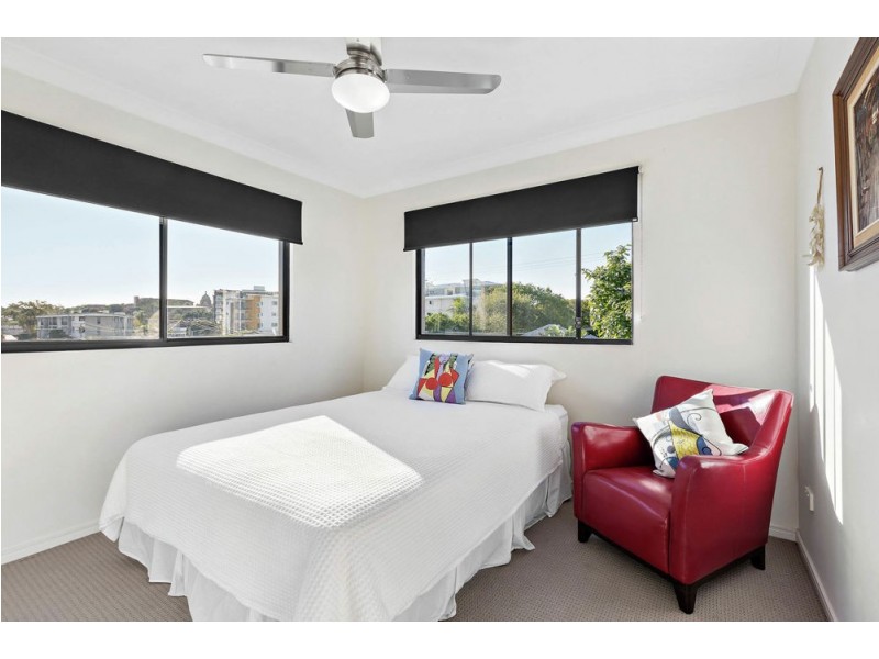 7/33 Hows Road, Nundah QLD 4012