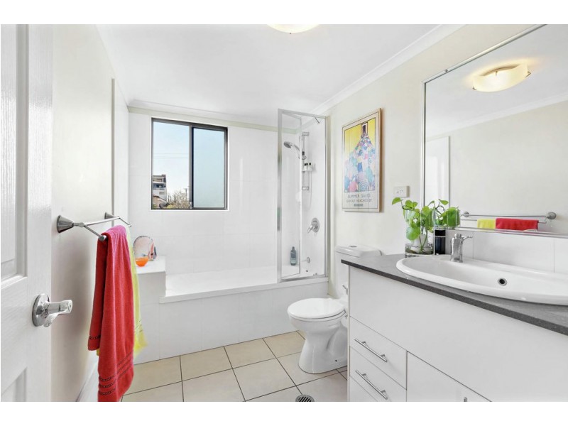 7/33 Hows Road, Nundah QLD 4012