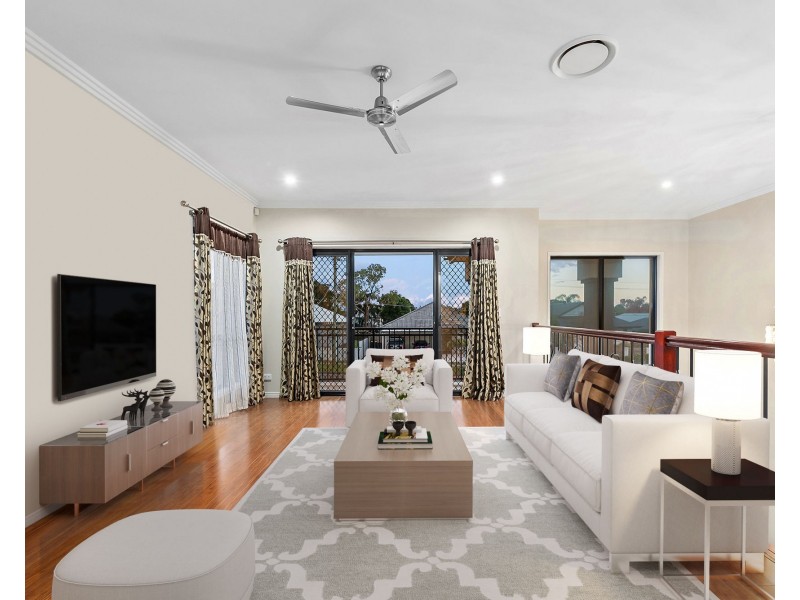 8 Nielson Street, Chermside QLD 4032