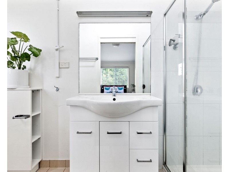 16 Burralong Street, Deagon QLD 4017