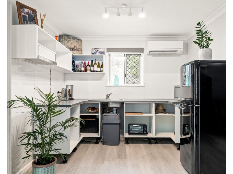 16 Burralong Street, Deagon QLD 4017