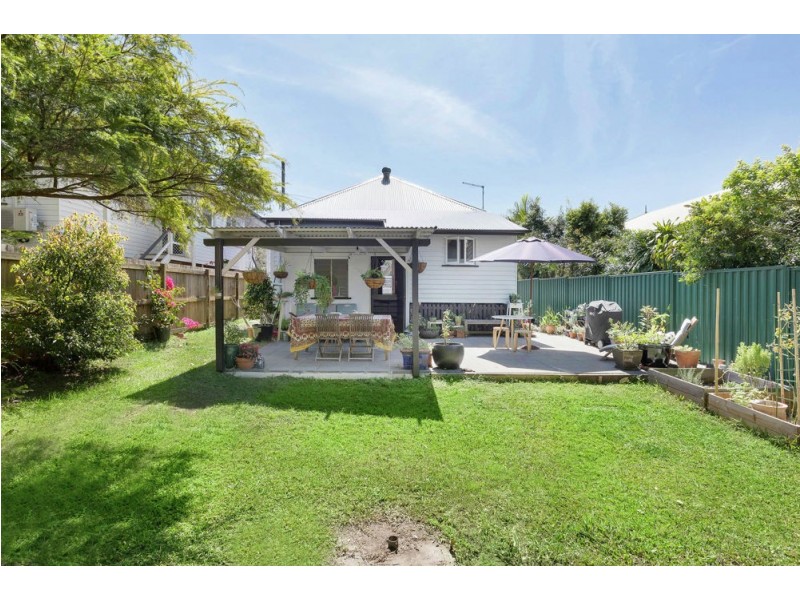 19 Henchman Street, Nundah QLD 4012