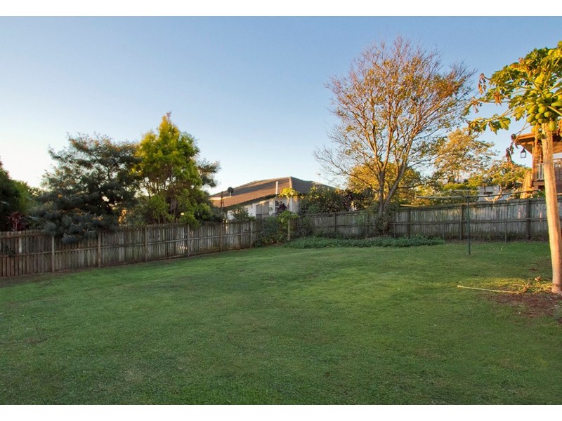 402 St Vincents Road, Nudgee QLD 4014