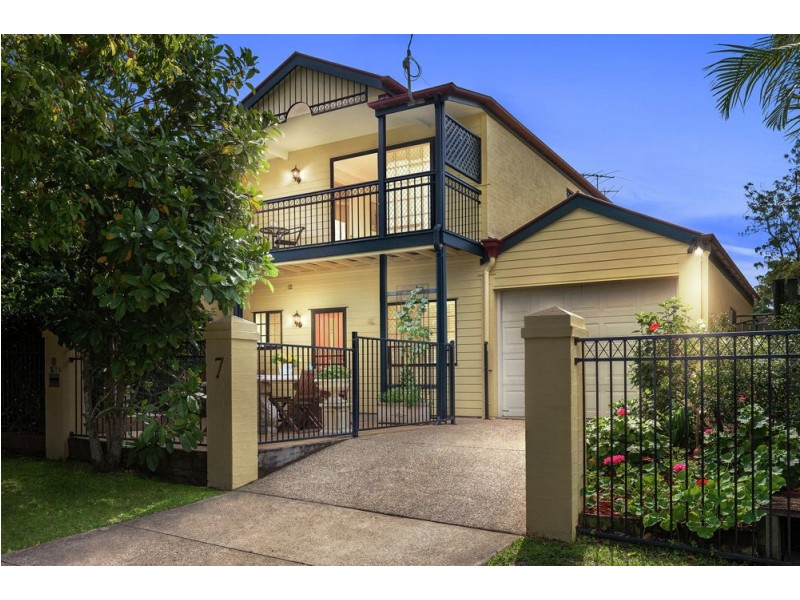 7 Kate Street, Gordon Park QLD 4031