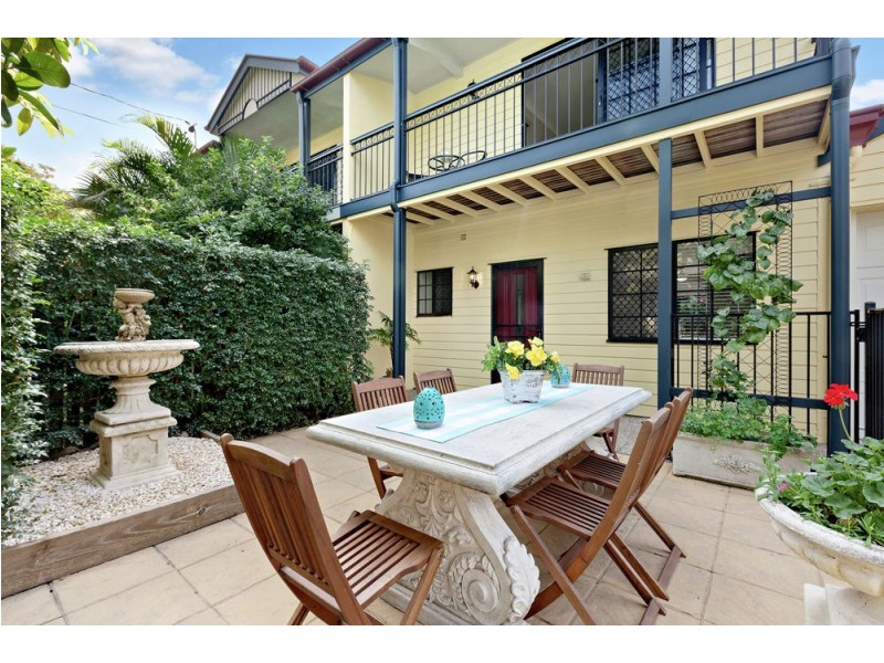 7 Kate Street, Gordon Park QLD 4031