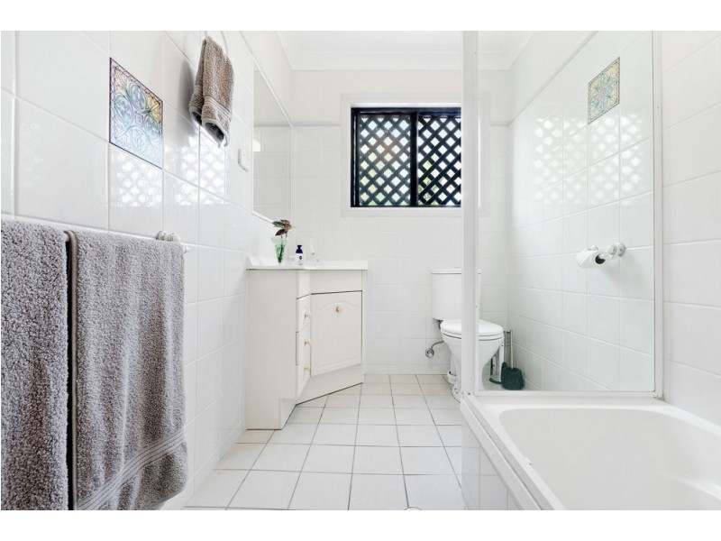 7 Kate Street, Gordon Park QLD 4031