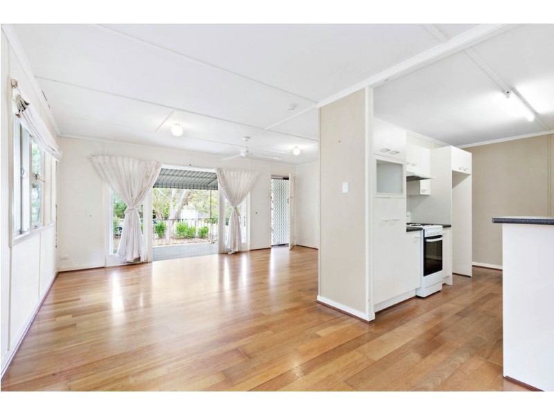 83 Ringrose Street, Stafford Heights QLD 4053