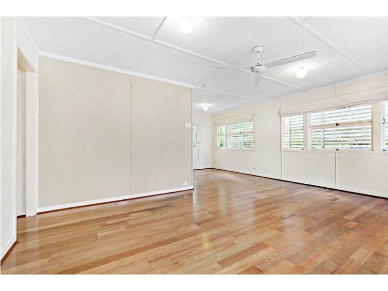 83 Ringrose Street, Stafford Heights QLD 4053