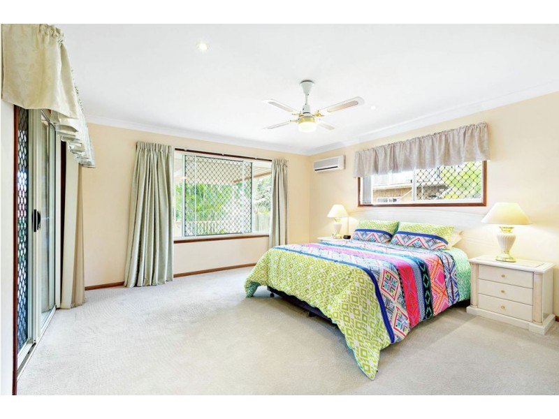 9 Whipbird Place, Aspley QLD 4034