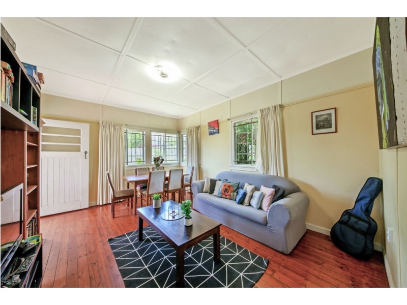 77 Larcombe Street, Zillmere QLD 4034
