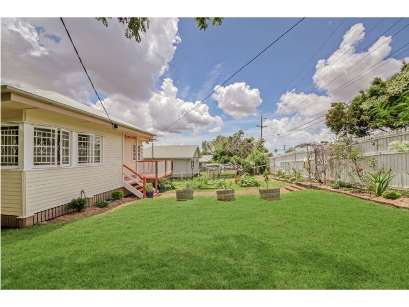 77 Larcombe Street, Zillmere QLD 4034