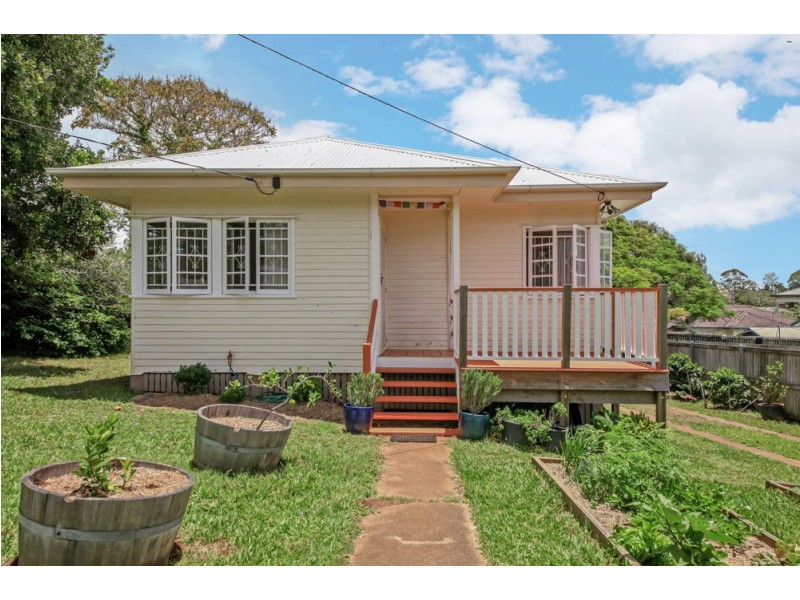 77 Larcombe Street, Zillmere QLD 4034