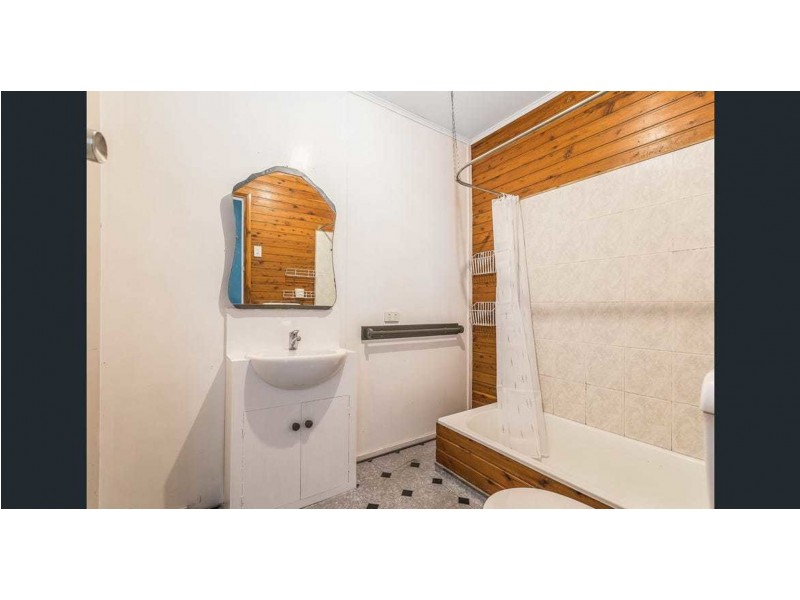 39 Norman Street, Deagon QLD 4017