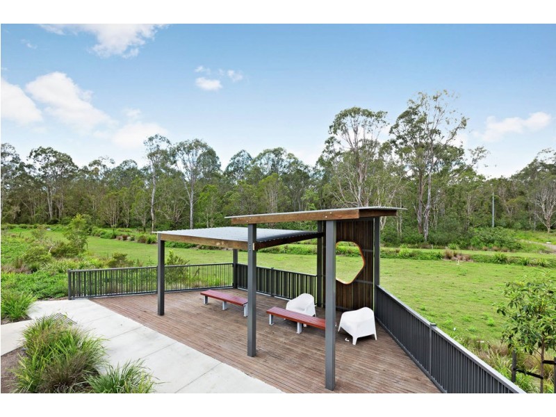 111 Macquarie Circuit, Fitzgibbon QLD 4018
