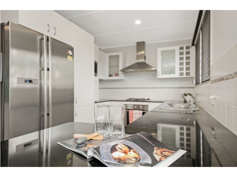 11 Rossett Street, Chermside West QLD 4032