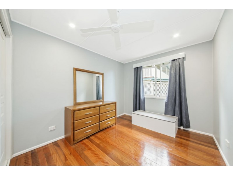 11 Rossett Street, Chermside West QLD 4032