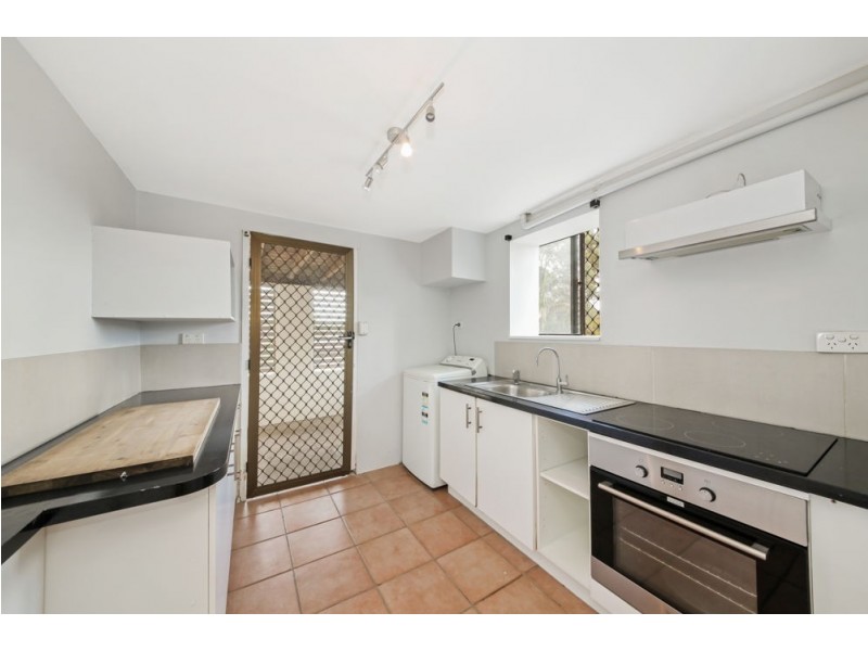 11 Rossett Street, Chermside West QLD 4032