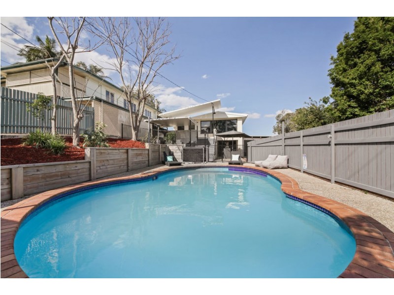 11 Rossett Street, Chermside West QLD 4032