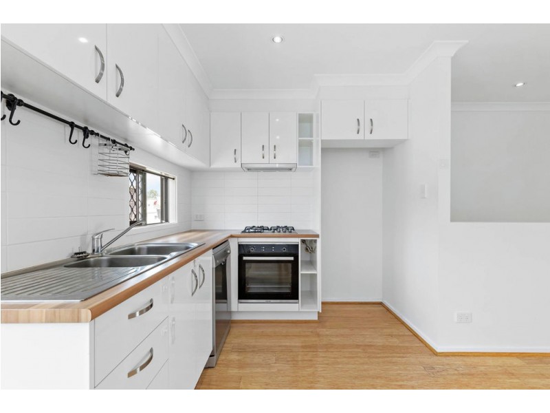 17 Tomaree Lane, Fitzgibbon QLD 4018