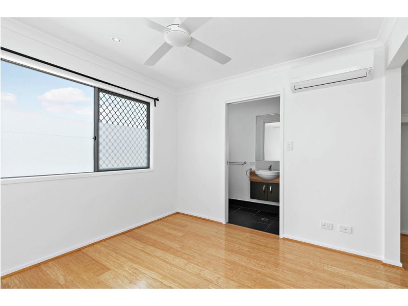 17 Tomaree Lane, Fitzgibbon QLD 4018