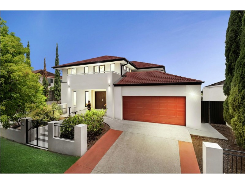 23 Apulia Place, Bridgeman Downs QLD 4035
