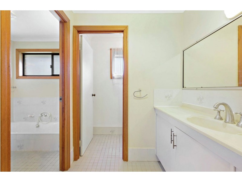 62 Graham Road, Carseldine QLD 4034