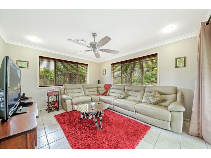 34 Kesteven Street, Albany Creek QLD 4035