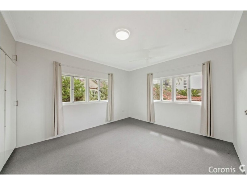 4/8 Toorak Road, Hamilton QLD 4007