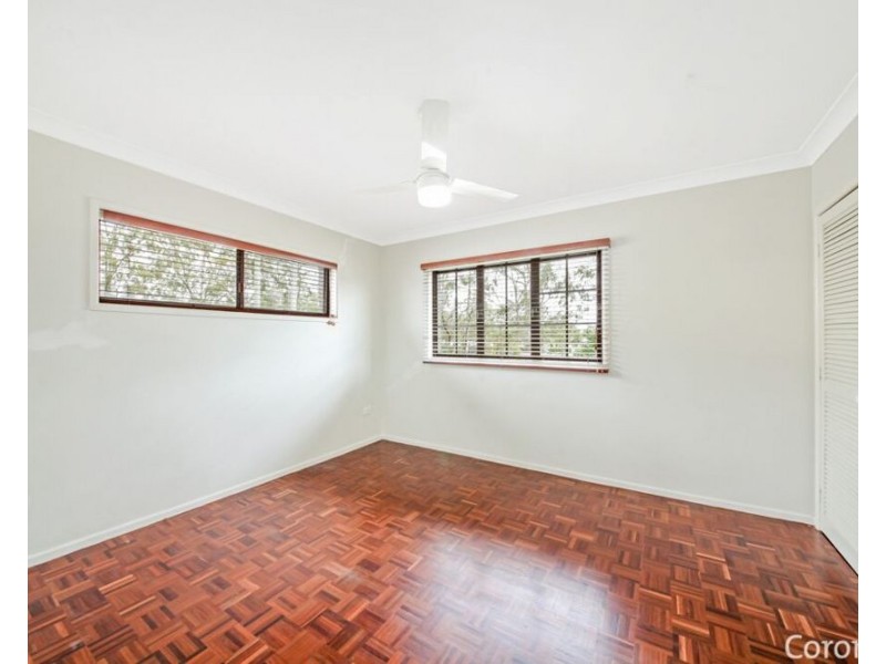 4 Navarre Street, Geebung QLD 4034