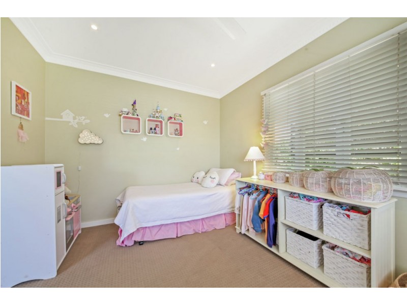 36 Windrest Avenue, Aspley QLD 4034