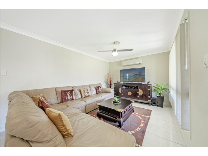 25 Windjana Crescent, Fitzgibbon QLD 4018