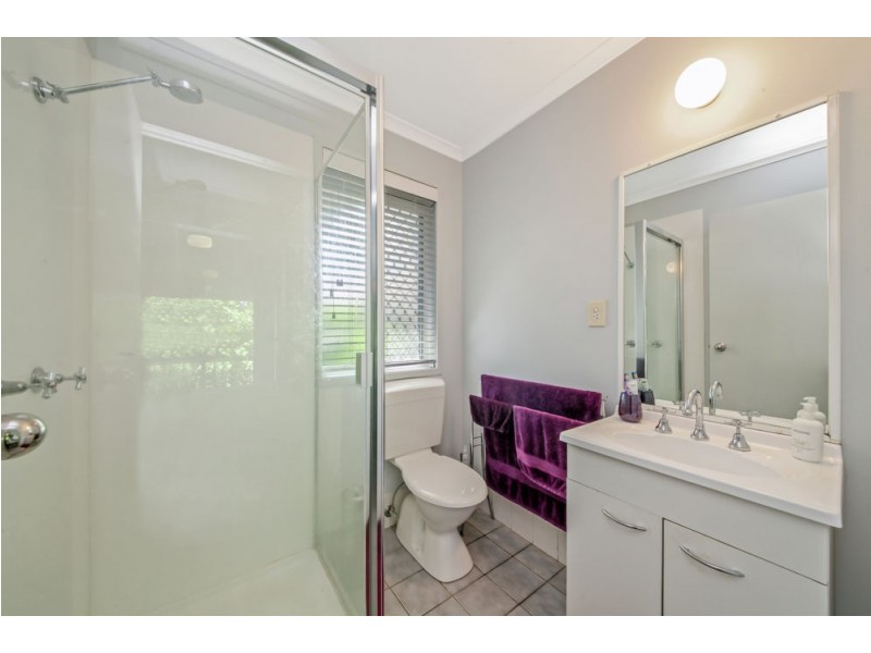 8 Camphor Laurel Close, Fitzgibbon QLD 4018