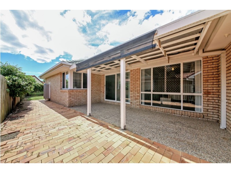8 Camphor Laurel Close, Fitzgibbon QLD 4018