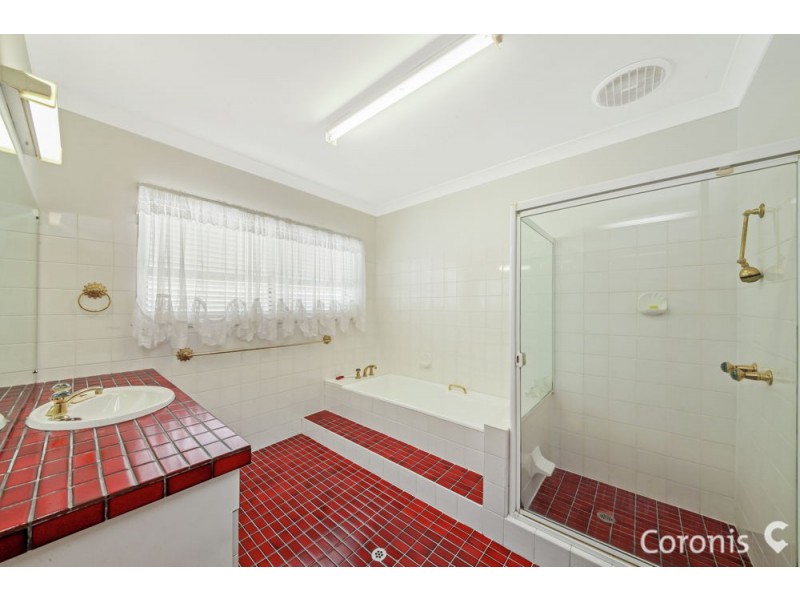 16 Claret Street, Carseldine QLD 4034