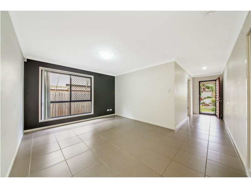 17 Booyong Place, Bridgeman Downs QLD 4035